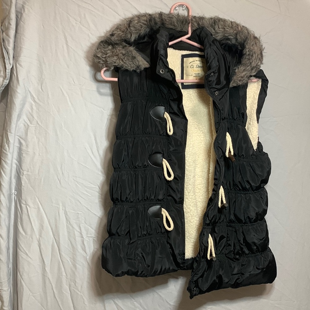 Faux fur puffy vest